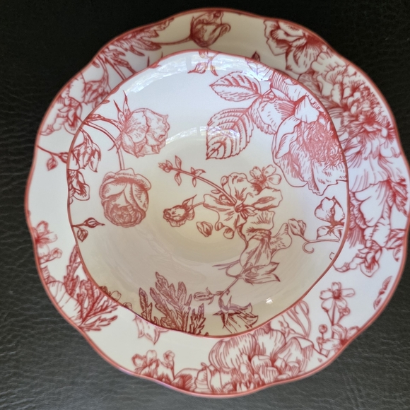 SHINA CASA Red Floral Bowl & Scalloped Plate Set | 8” Dinnerware - Picture 3 of 7
